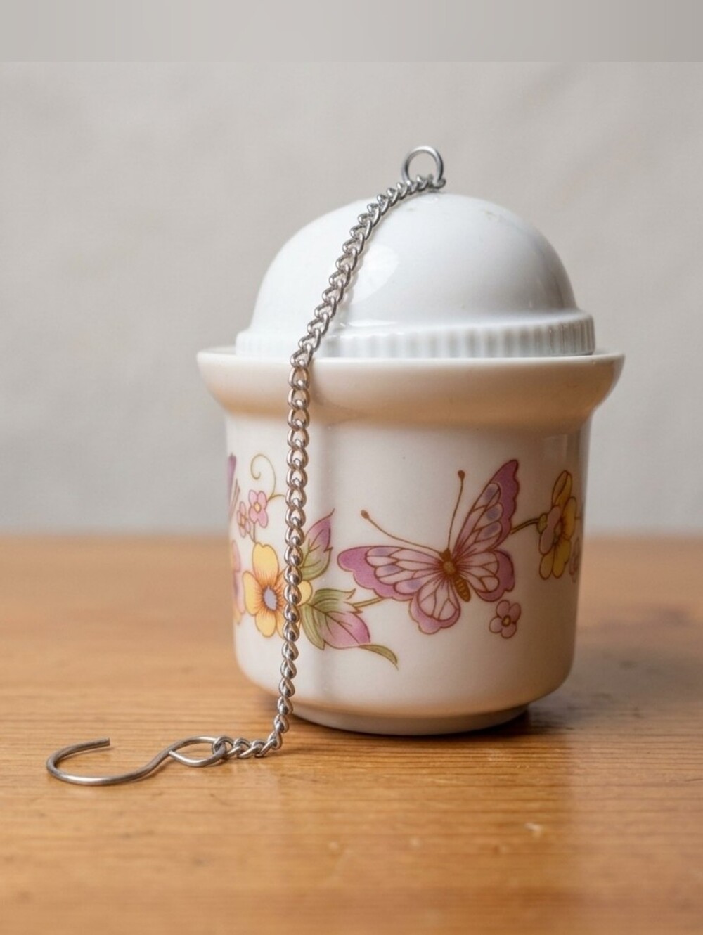 The Toscany Collection Japan Porcelain Butterfly Floral Tea Infuser - White